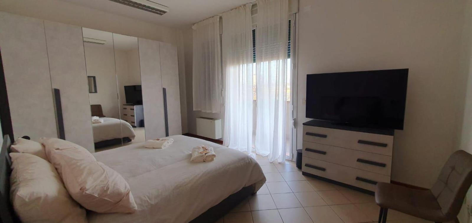 Giada Office Apartment โบโลญญา ภายนอก รูปภาพ